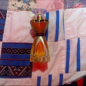 Paris lights gold perfume